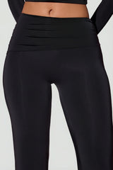 Mid-Rise Straight-Leg Trousers in Black